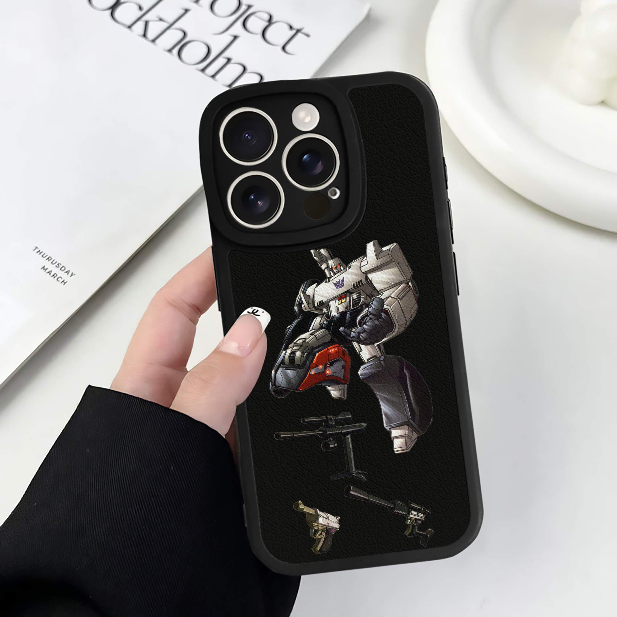 （画像用）  【iPhone 16シリーズ対応】シリコンスマホケース（レザー調） 材質：シリコン